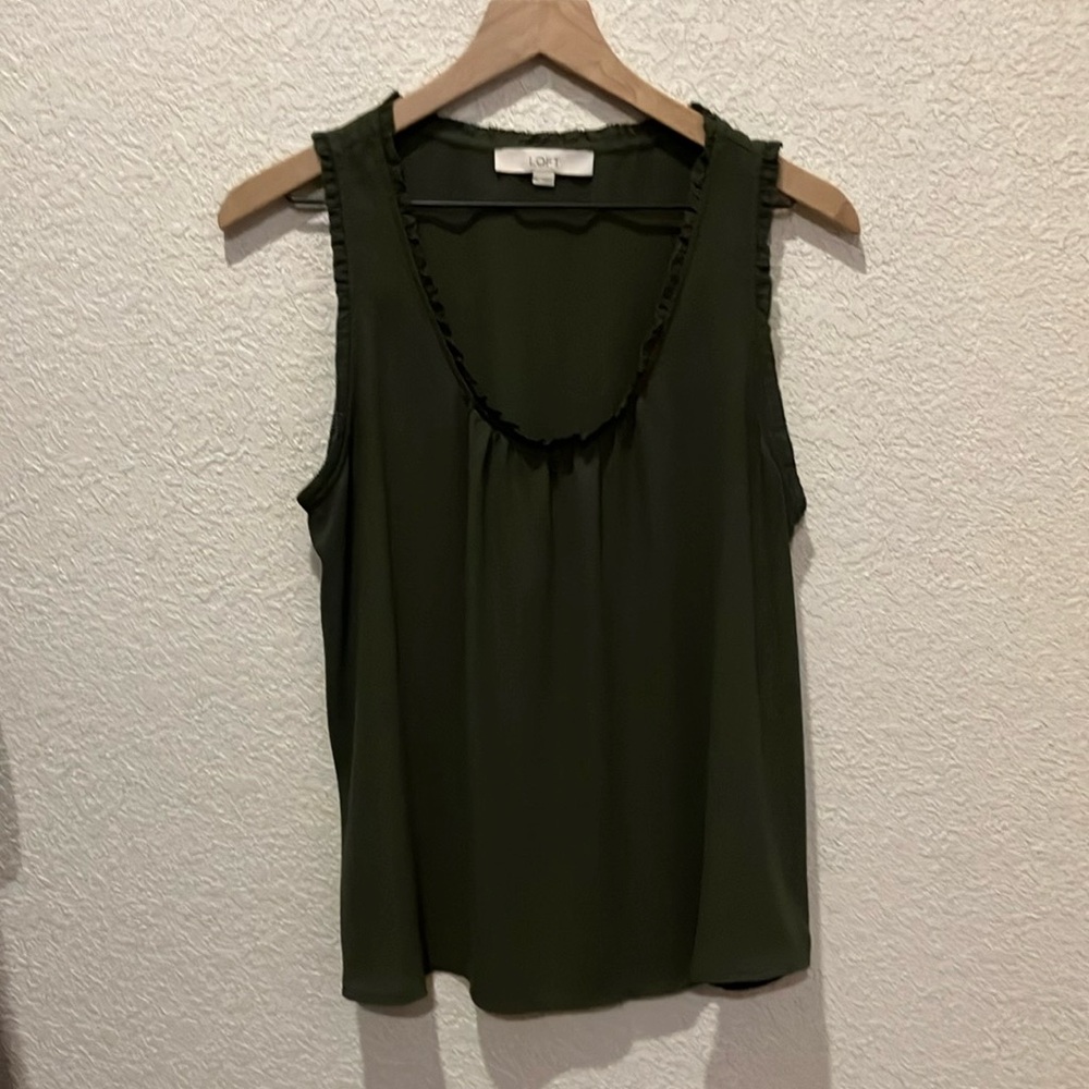 LOFT Green Sleeveless Ruffled Blouse